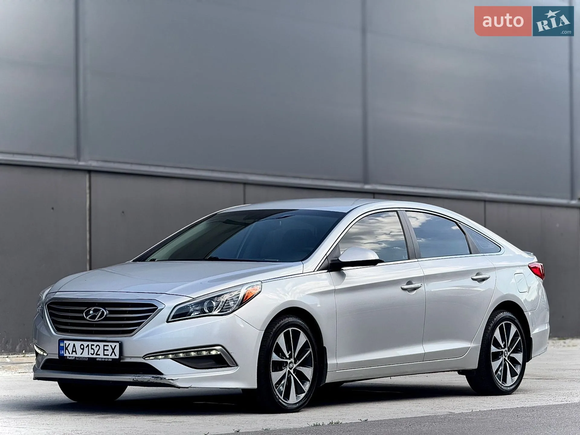 2015 Hyundai Sonata - мініатюра 18