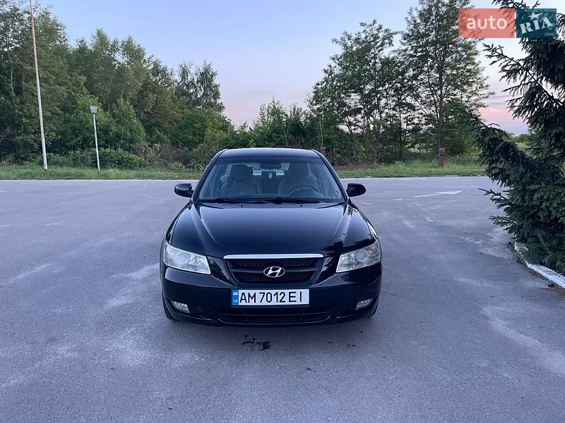 Hyundai Sonata