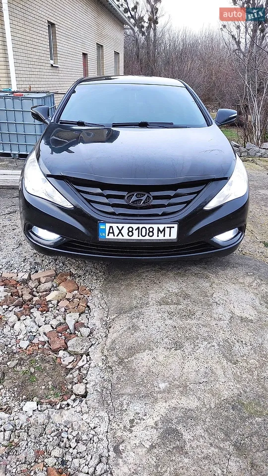 2010 Hyundai Sonata - мініатюра 23