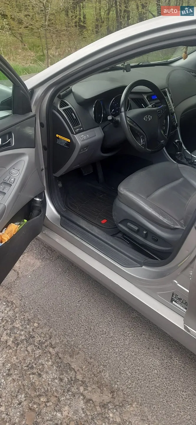 2012 Hyundai Sonata - мініатюра 8