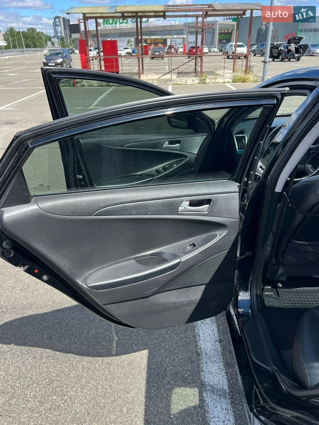2011 Hyundai Sonata - мініатюра 10