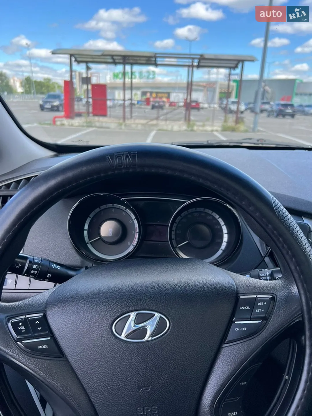 2011 Hyundai Sonata - мініатюра 16