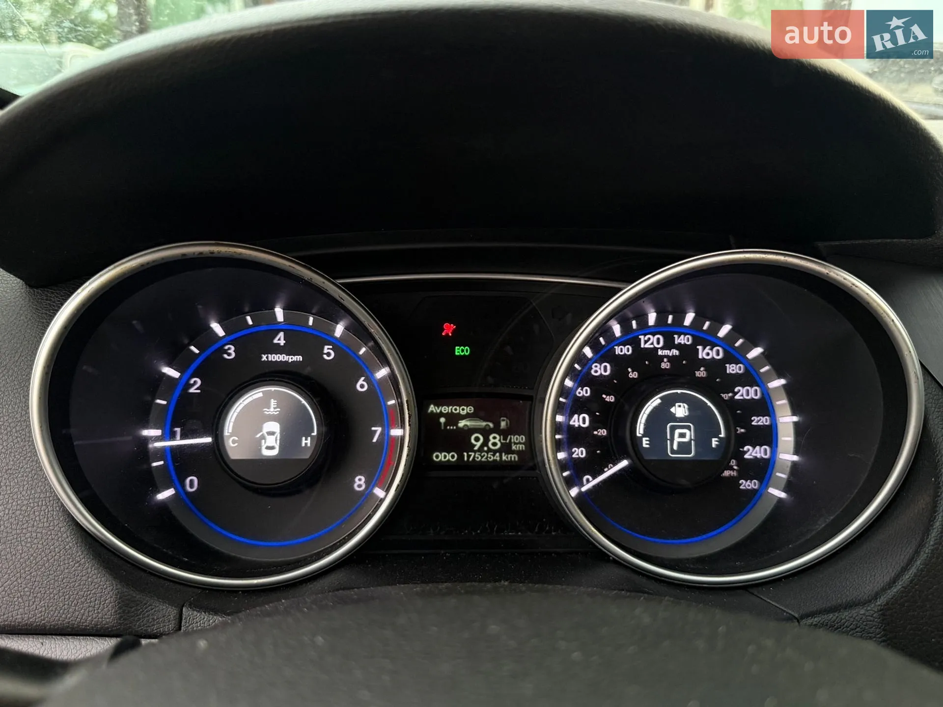 2011 Hyundai Sonata - мініатюра 19