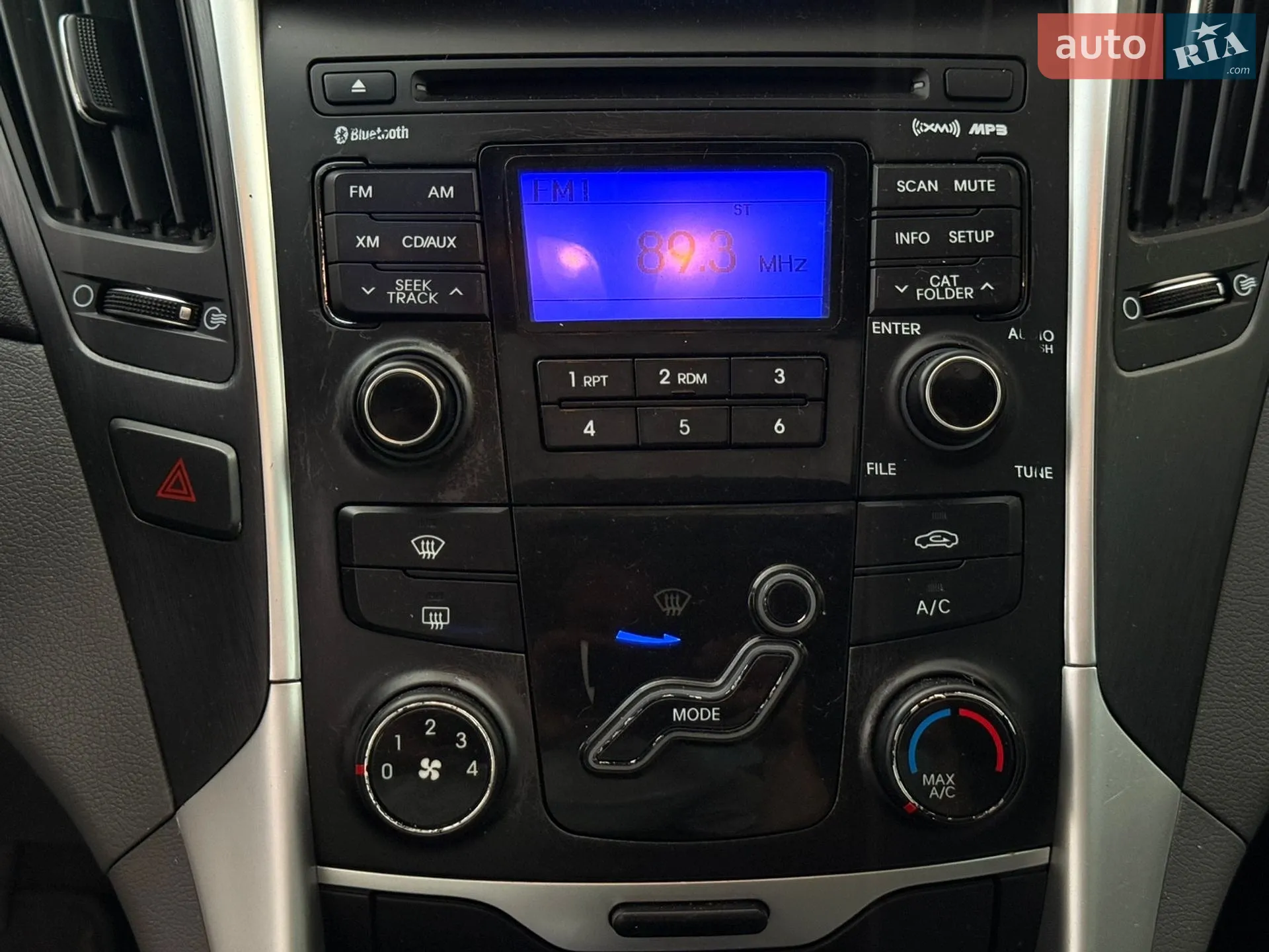 2011 Hyundai Sonata - мініатюра 21