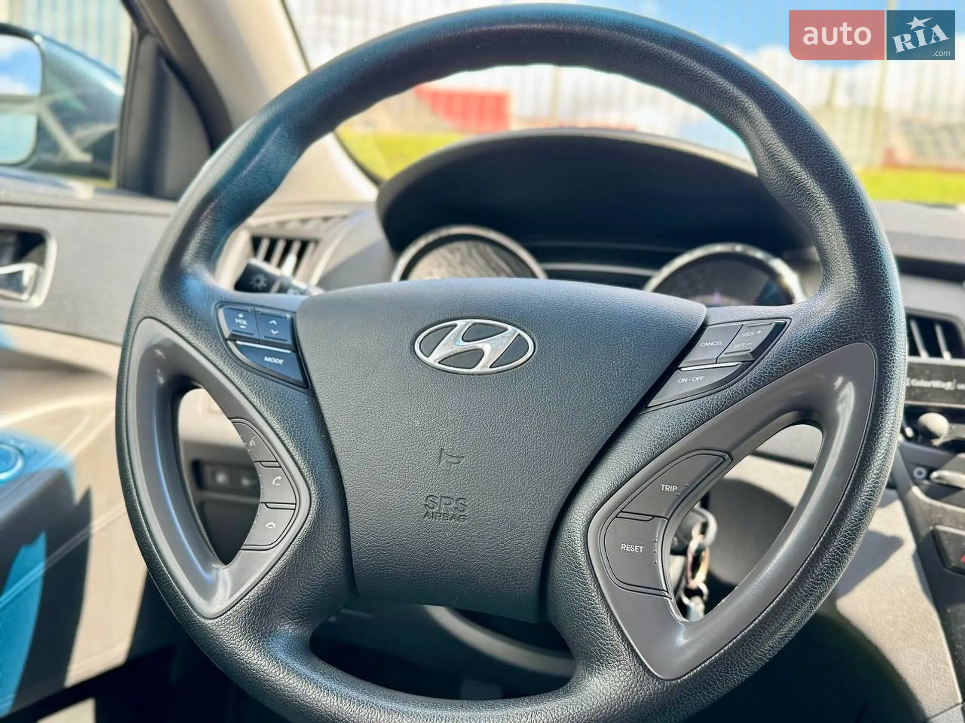 2013 Hyundai Sonata - мініатюра 23