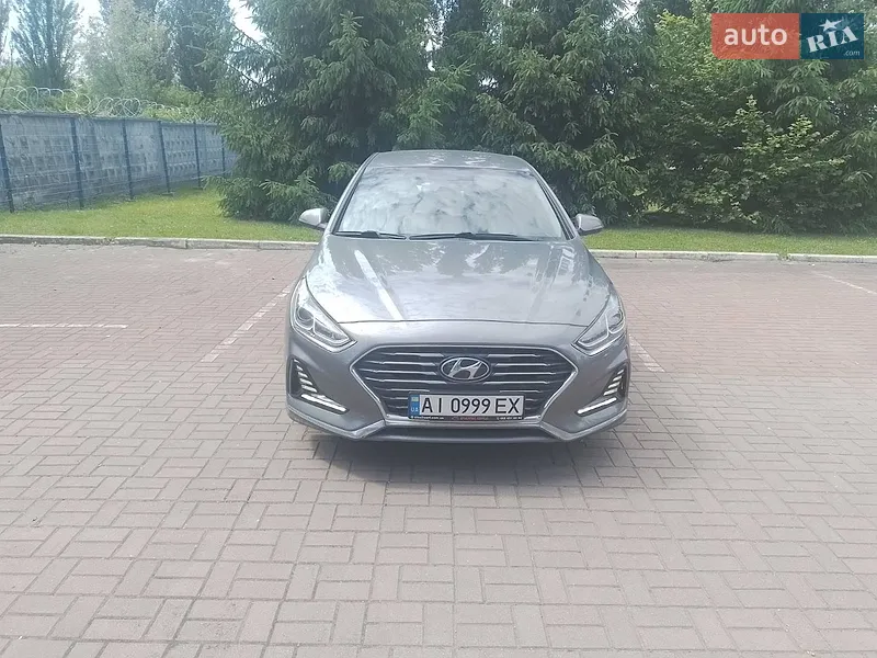 Hyundai Sonata