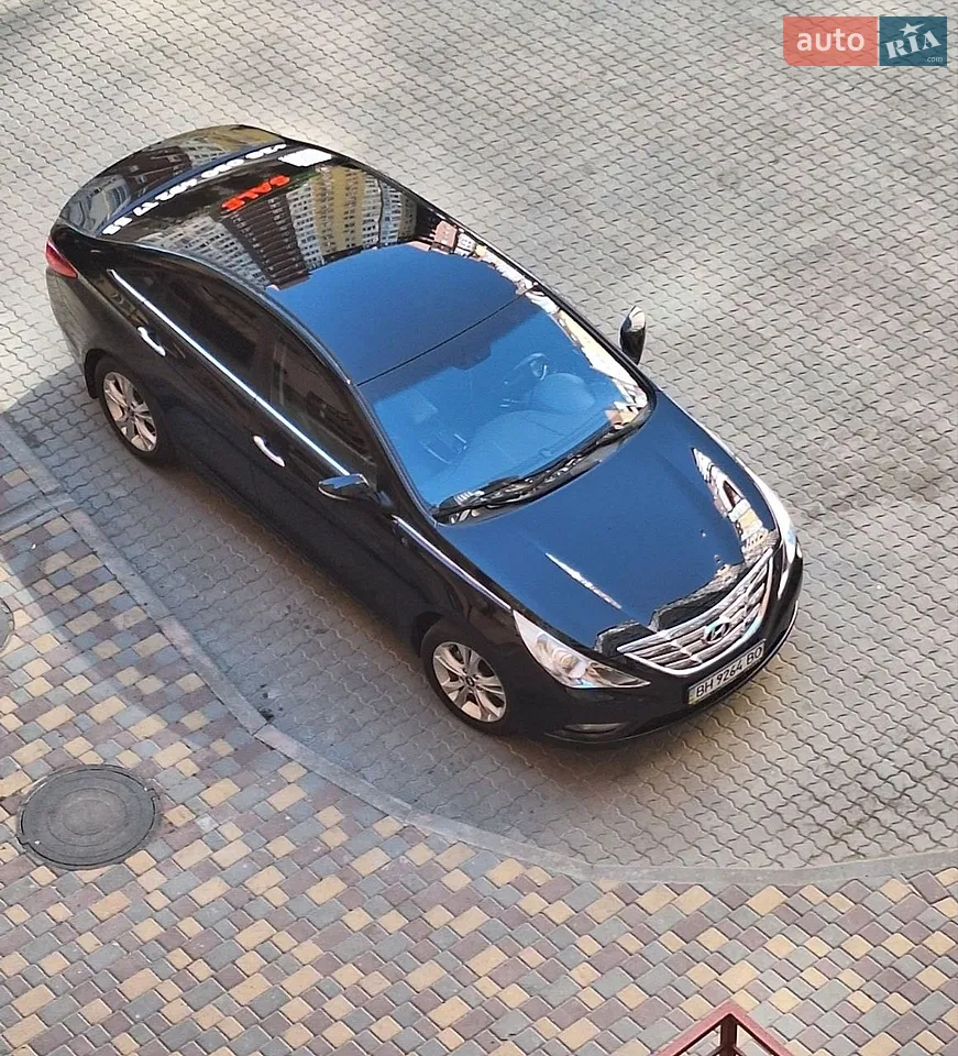 2010 Hyundai Sonata - мініатюра 20