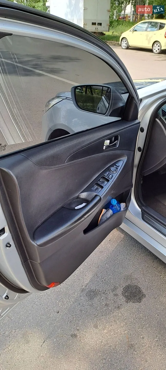 Hyundai Sonata 2012 VIN KMHEC41LBDA508764 фото оголошення 32 з 56