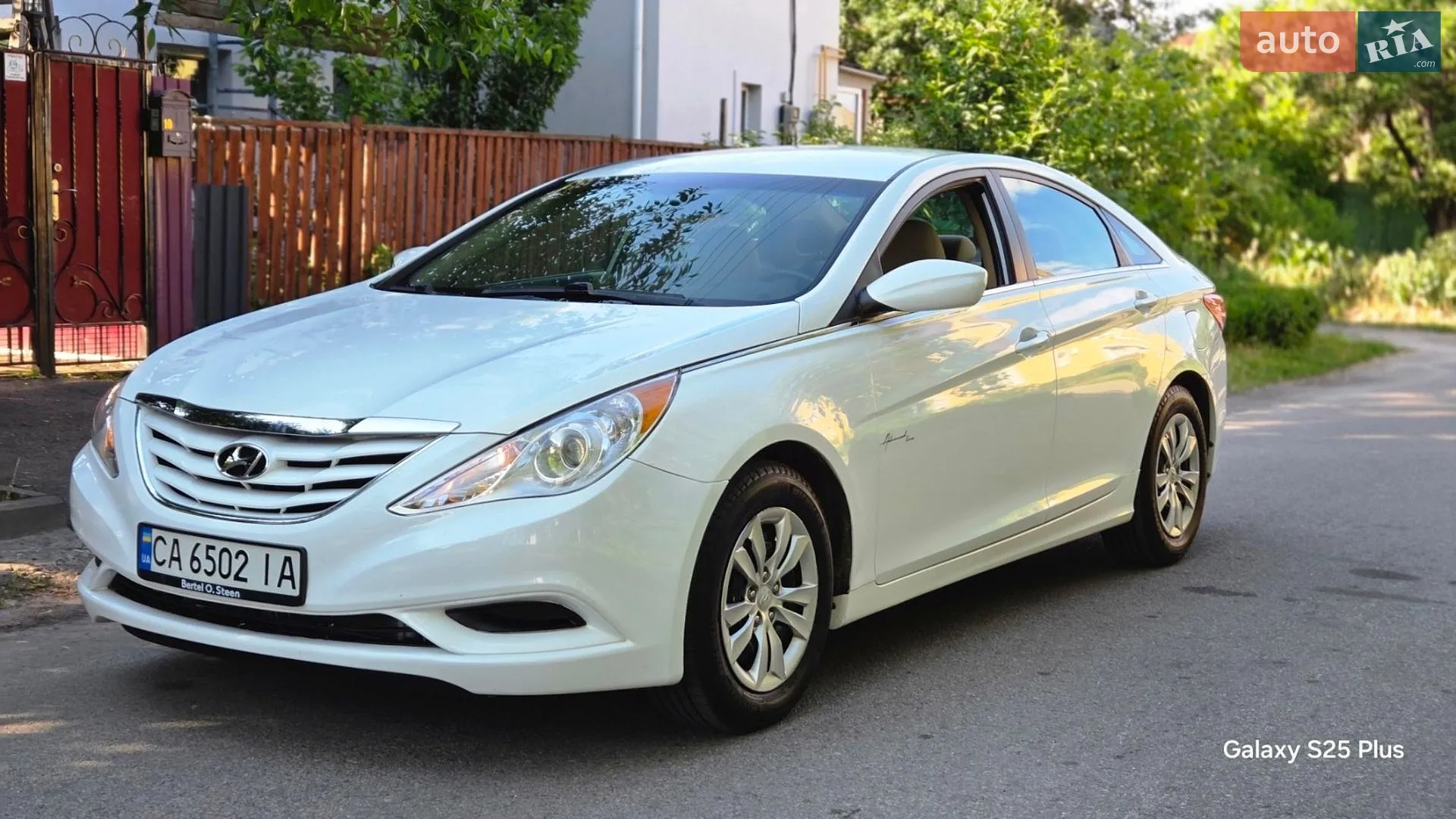 2011 Hyundai Sonata - мініатюра 3