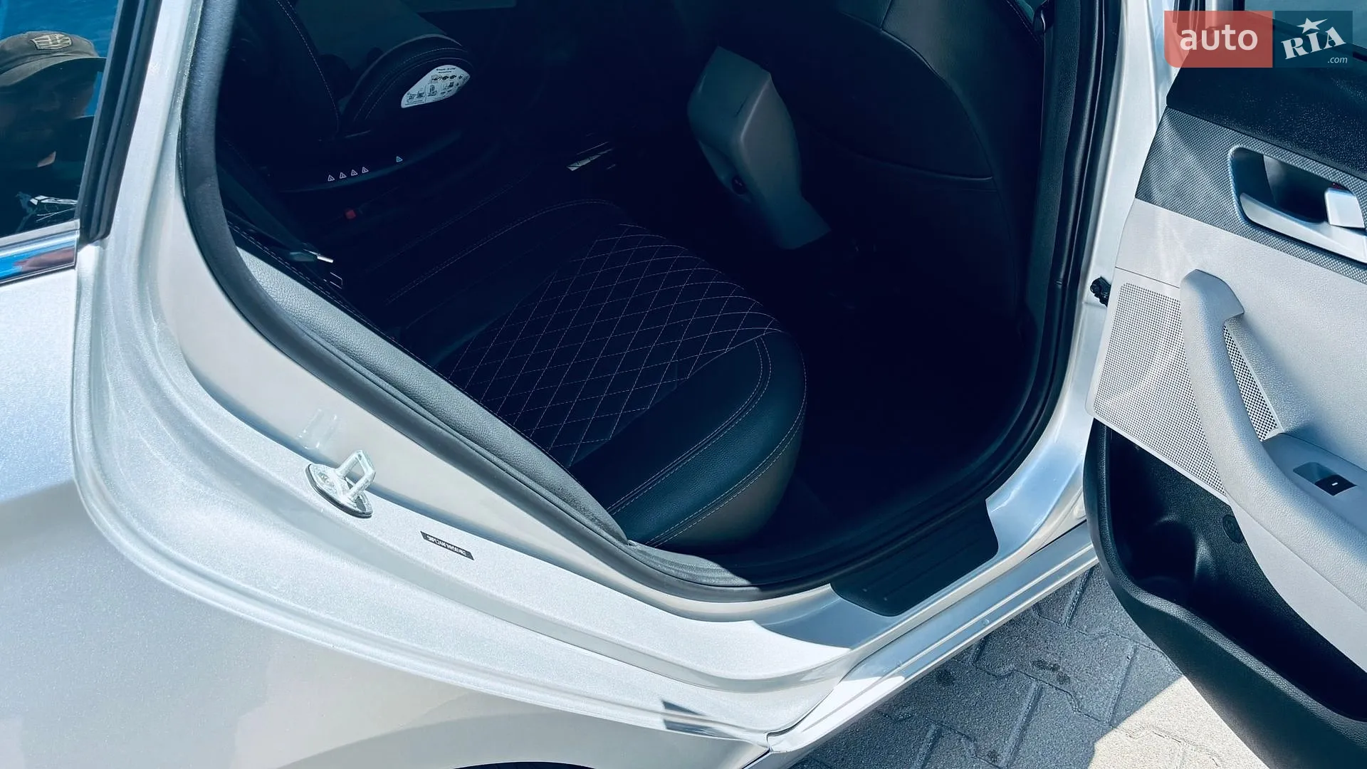 2017 Hyundai Sonata - мініатюра 22