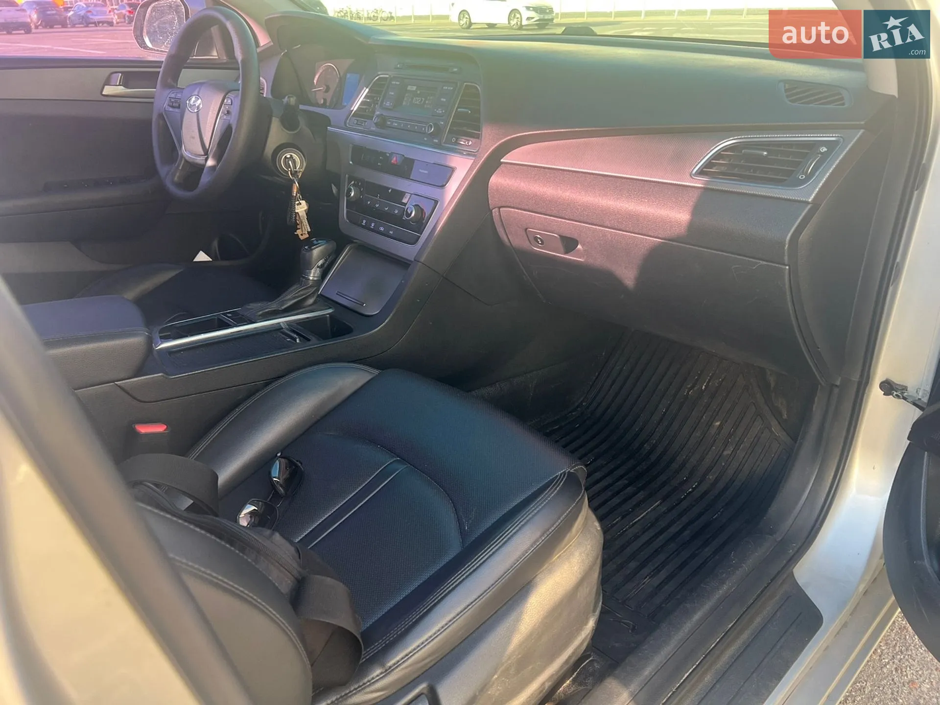 2015 Hyundai Sonata - мініатюра 8