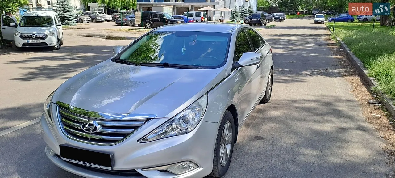 2013 Hyundai Sonata - мініатюра 16