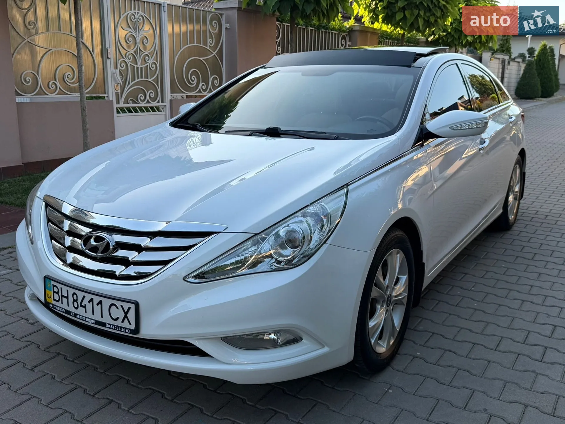 2010 Hyundai Sonata - мініатюра 43