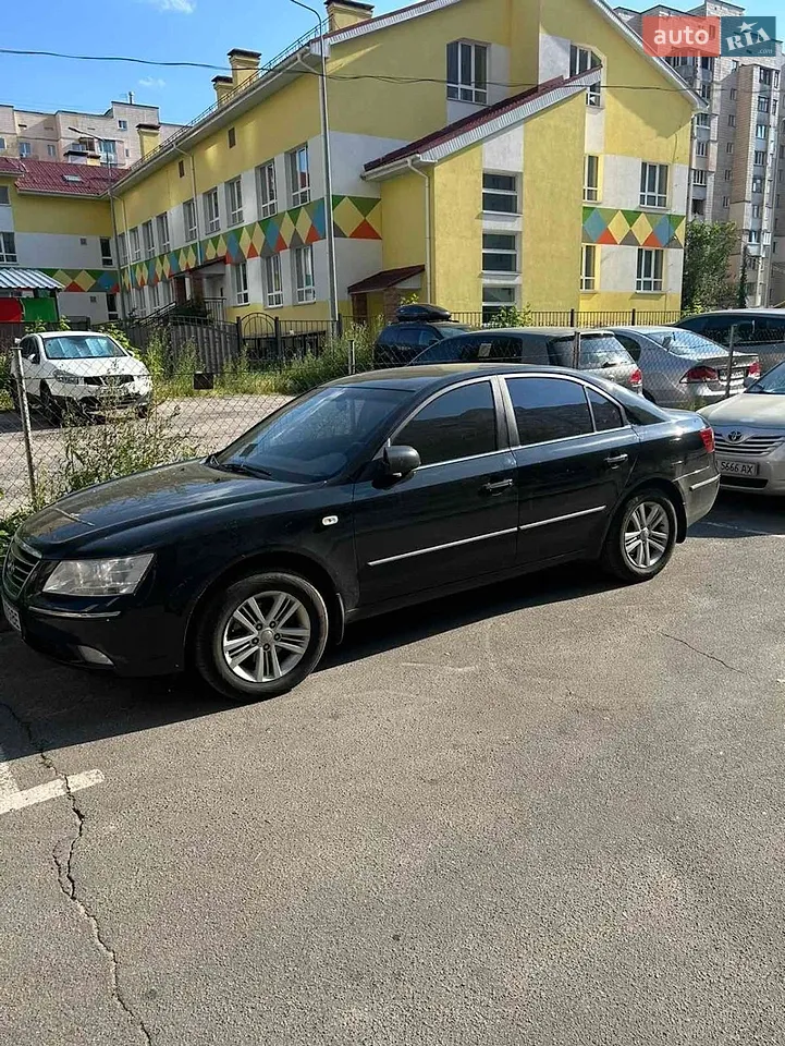 2010 Hyundai Sonata - мініатюра 20