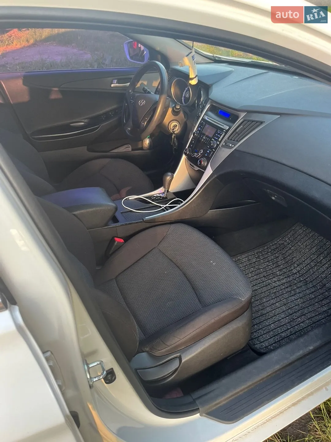 2011 Hyundai Sonata - мініатюра 5