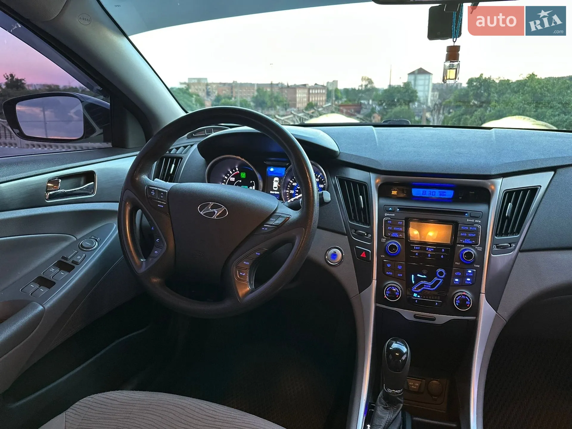 2011 Hyundai Sonata - мініатюра 18