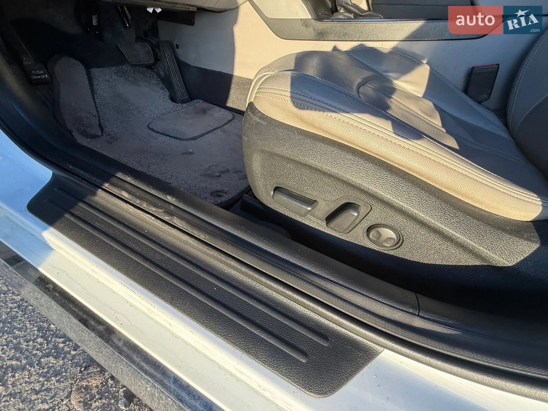 2014 Hyundai Sonata - мініатюра 28