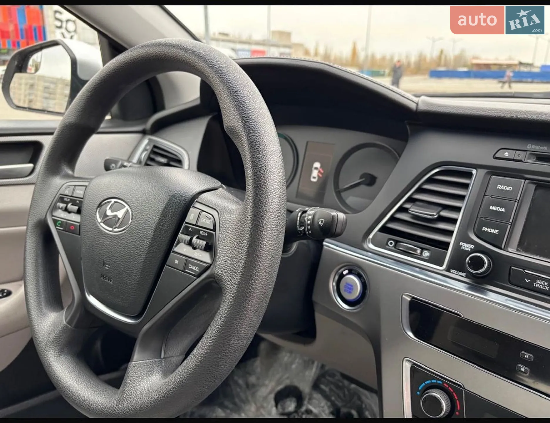 Hyundai Sonata 2015 VIN KMHE24L11GA009480 фото оголошення 6 з 26