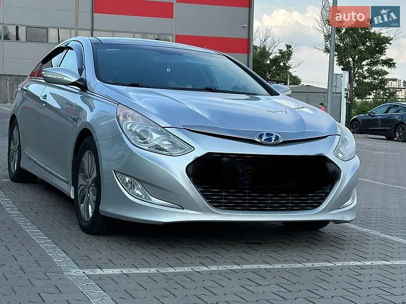 Hyundai Sonata