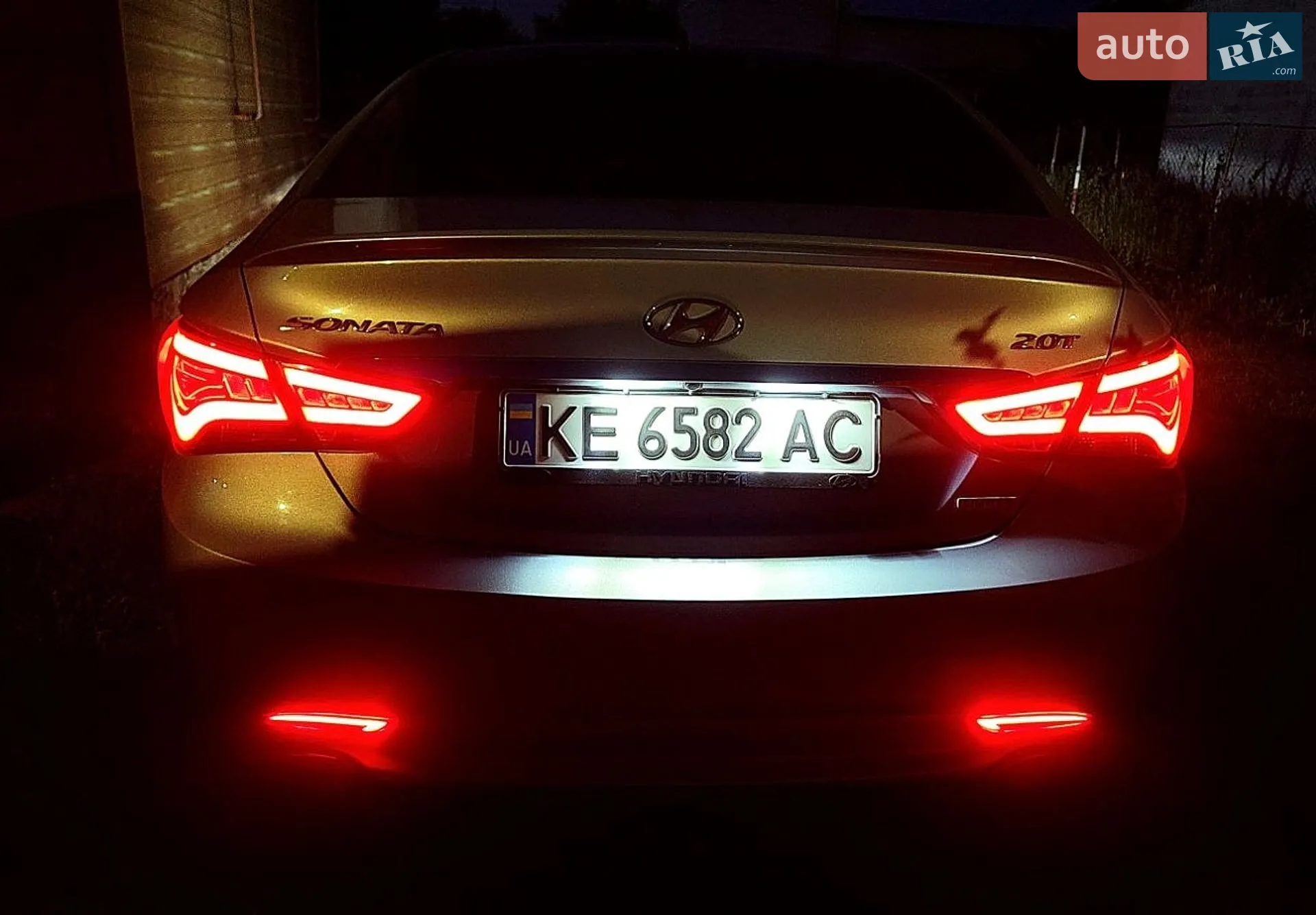 2013 Hyundai Sonata - мініатюра 23