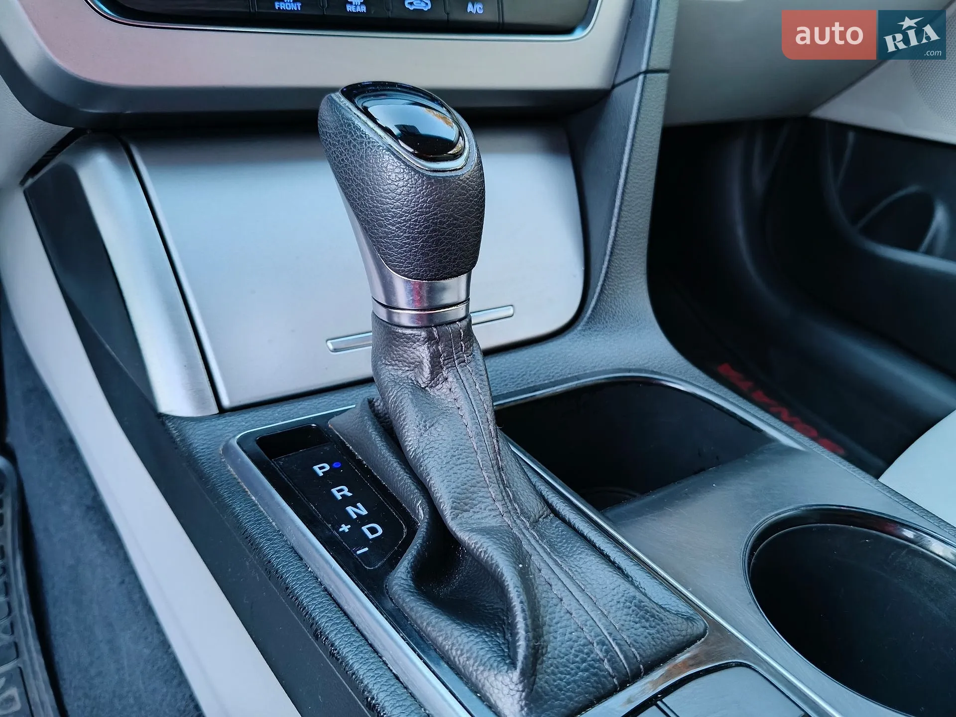 2014 Hyundai Sonata - мініатюра 18