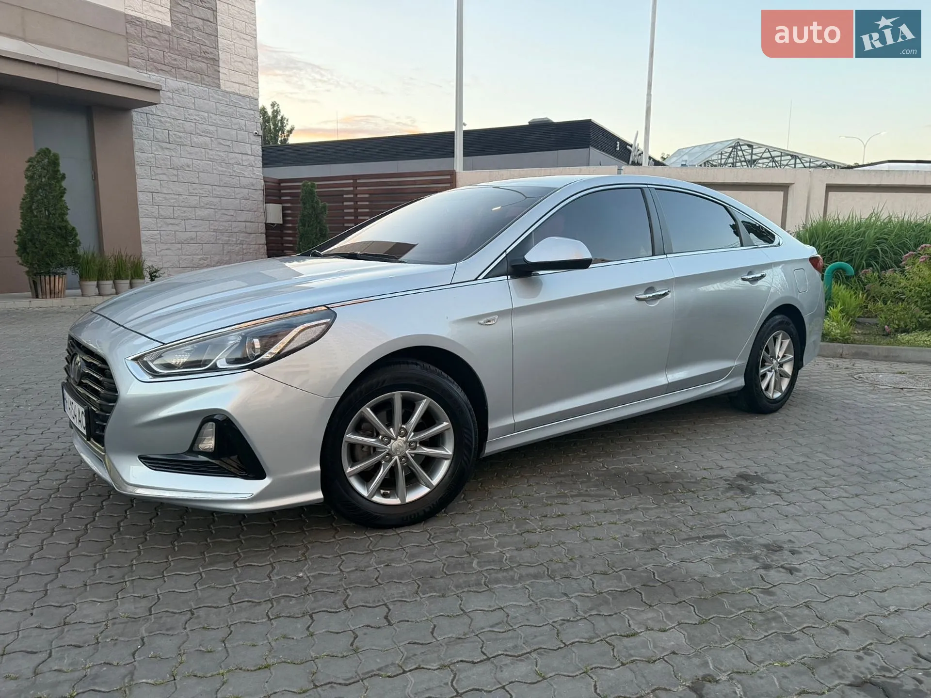 2017 Hyundai Sonata - мініатюра 14