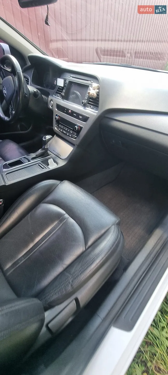 2017 Hyundai Sonata - мініатюра 10