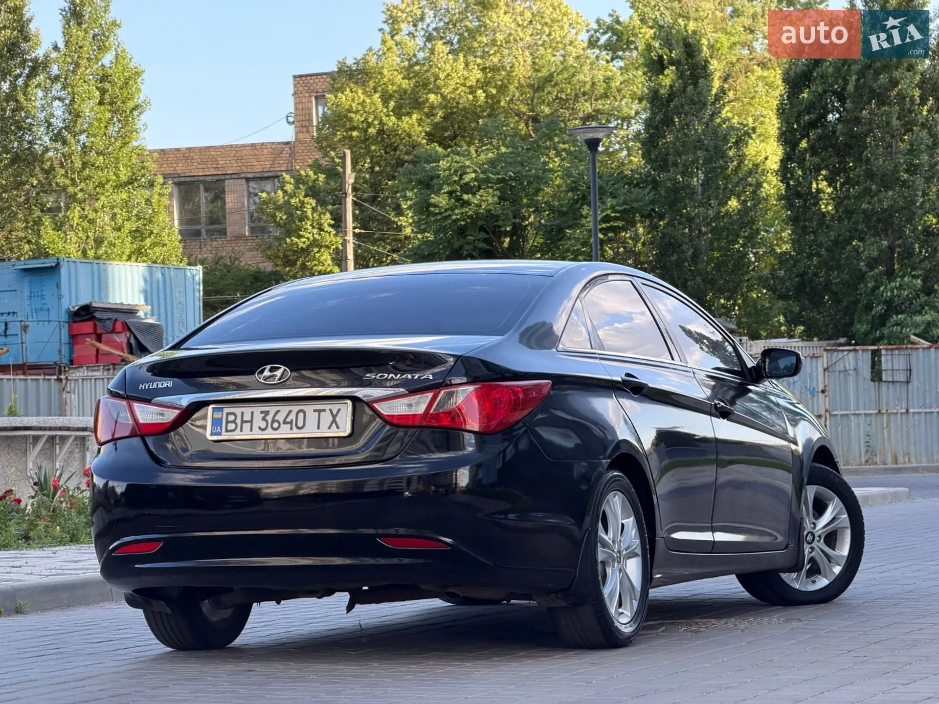 2010 Hyundai Sonata - мініатюра 18