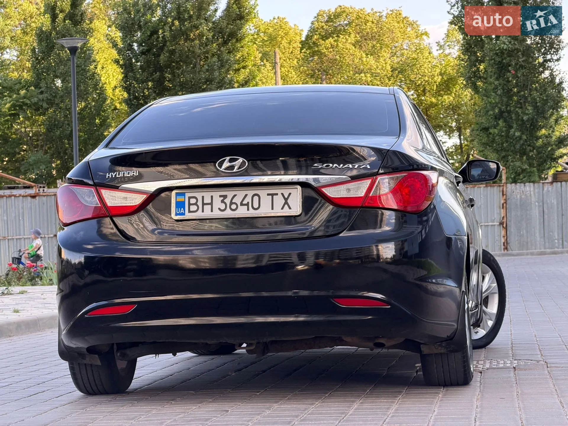 2010 Hyundai Sonata - мініатюра 20
