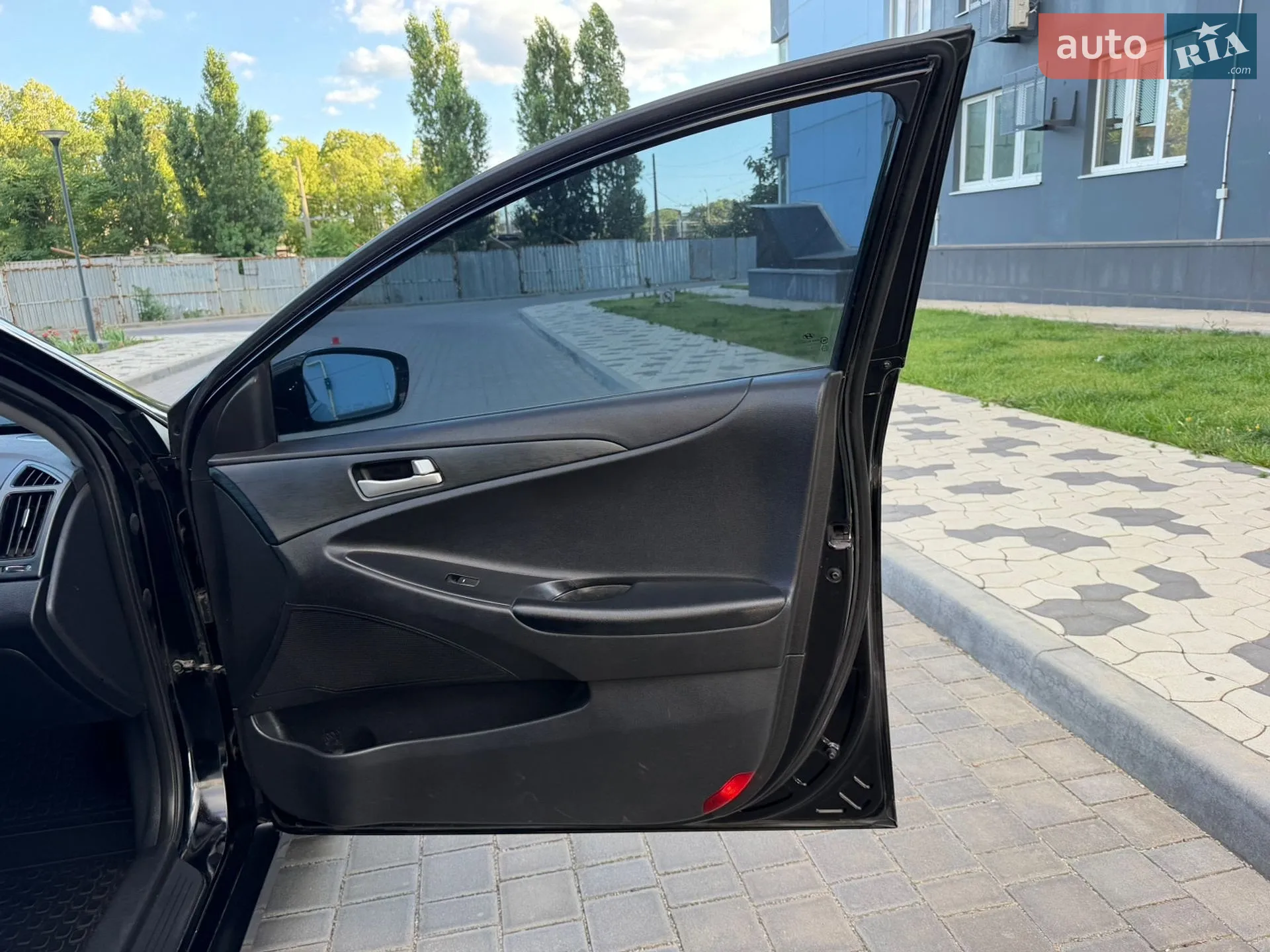 2010 Hyundai Sonata - мініатюра 51