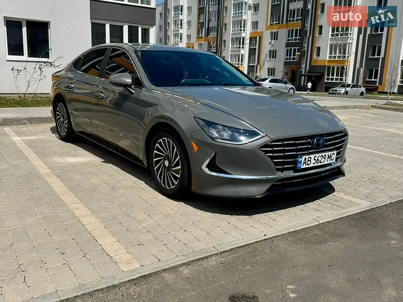Hyundai Sonata
