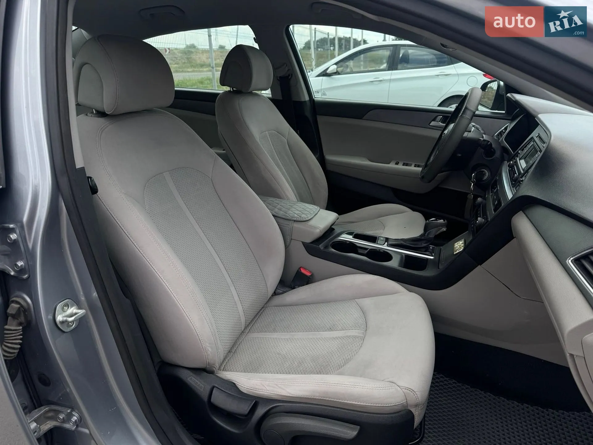 2015 Hyundai Sonata - мініатюра 18