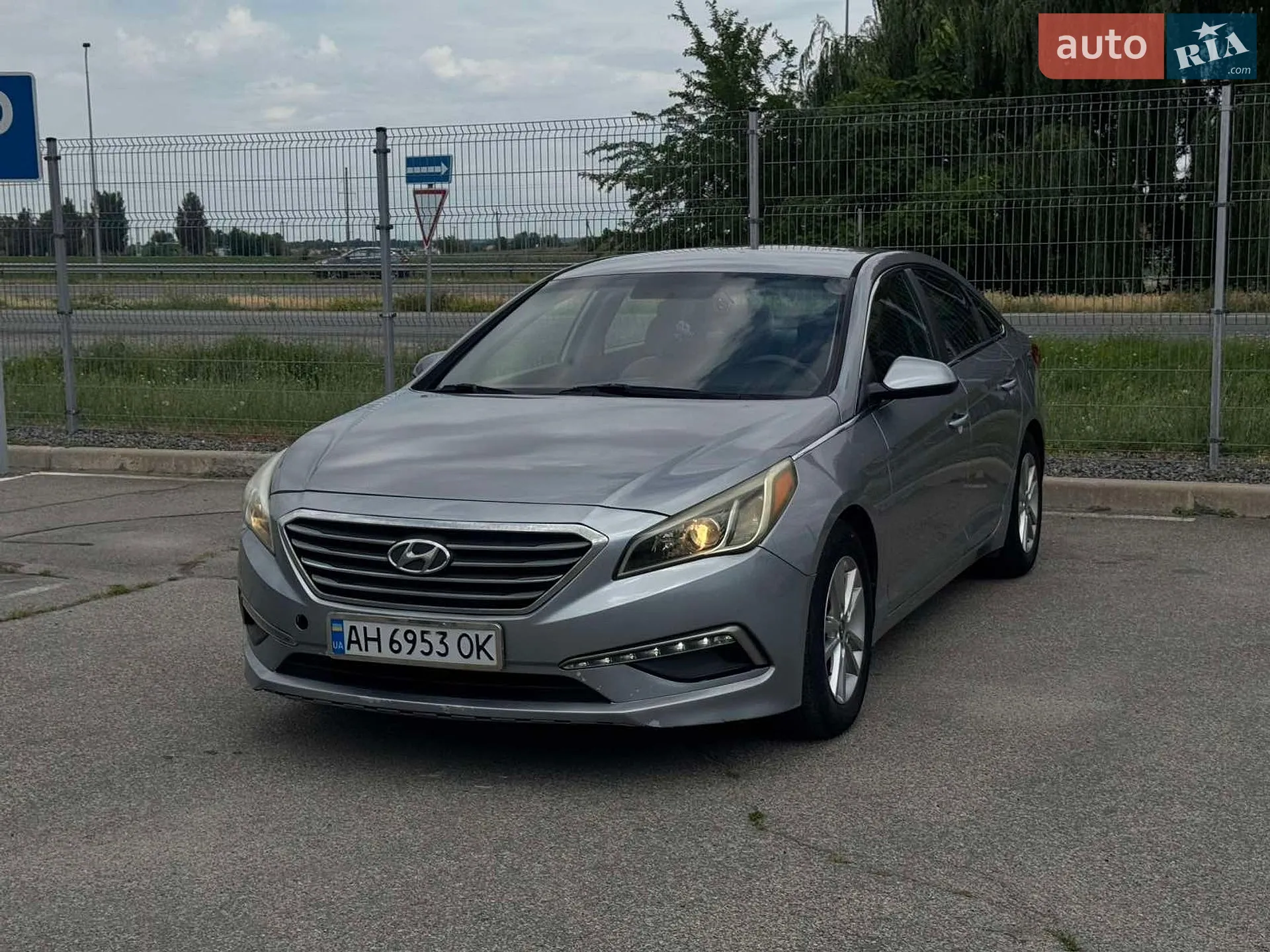 2015 Hyundai Sonata - мініатюра 8
