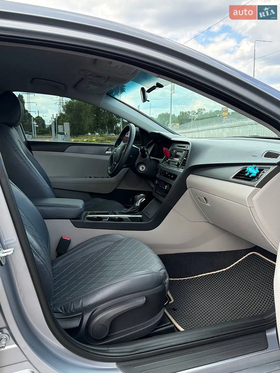 2016 Hyundai Sonata - мініатюра 26
