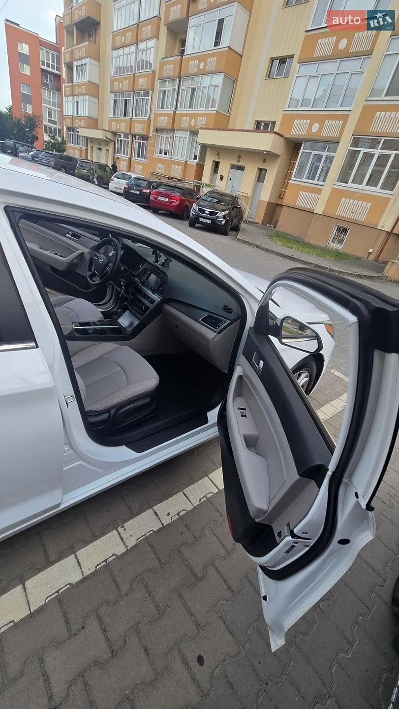 2014 Hyundai Sonata - мініатюра 16