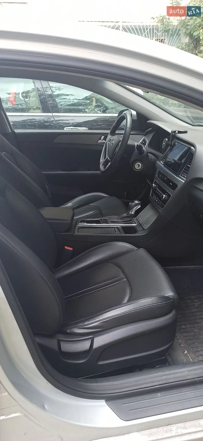 2017 Hyundai Sonata - мініатюра 5