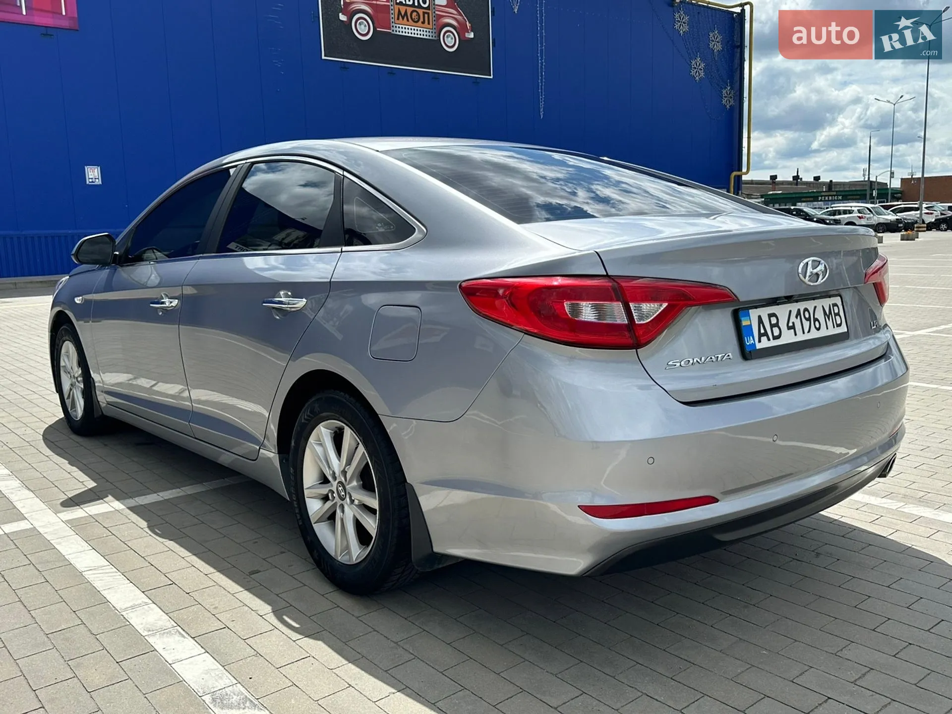 2016 Hyundai Sonata - мініатюра 14