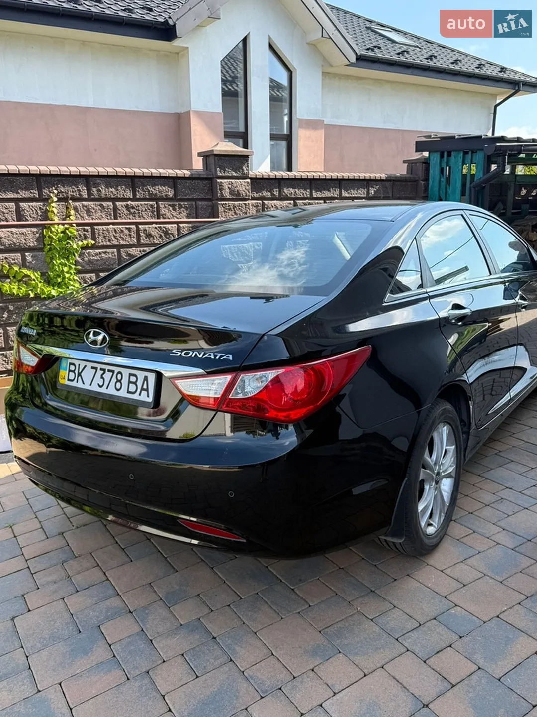 2010 Hyundai Sonata - мініатюра 2