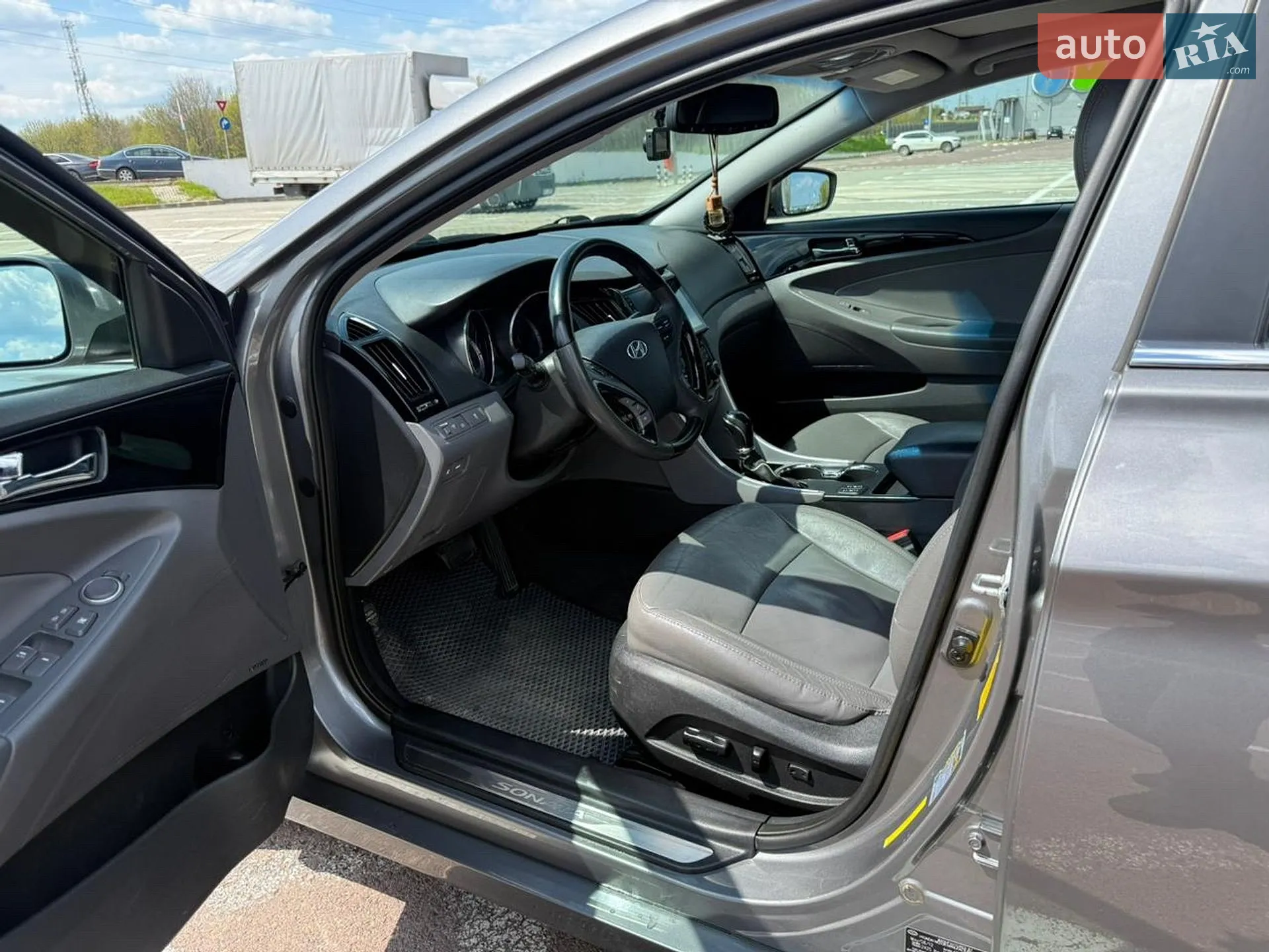 2012 Hyundai Sonata - мініатюра 24