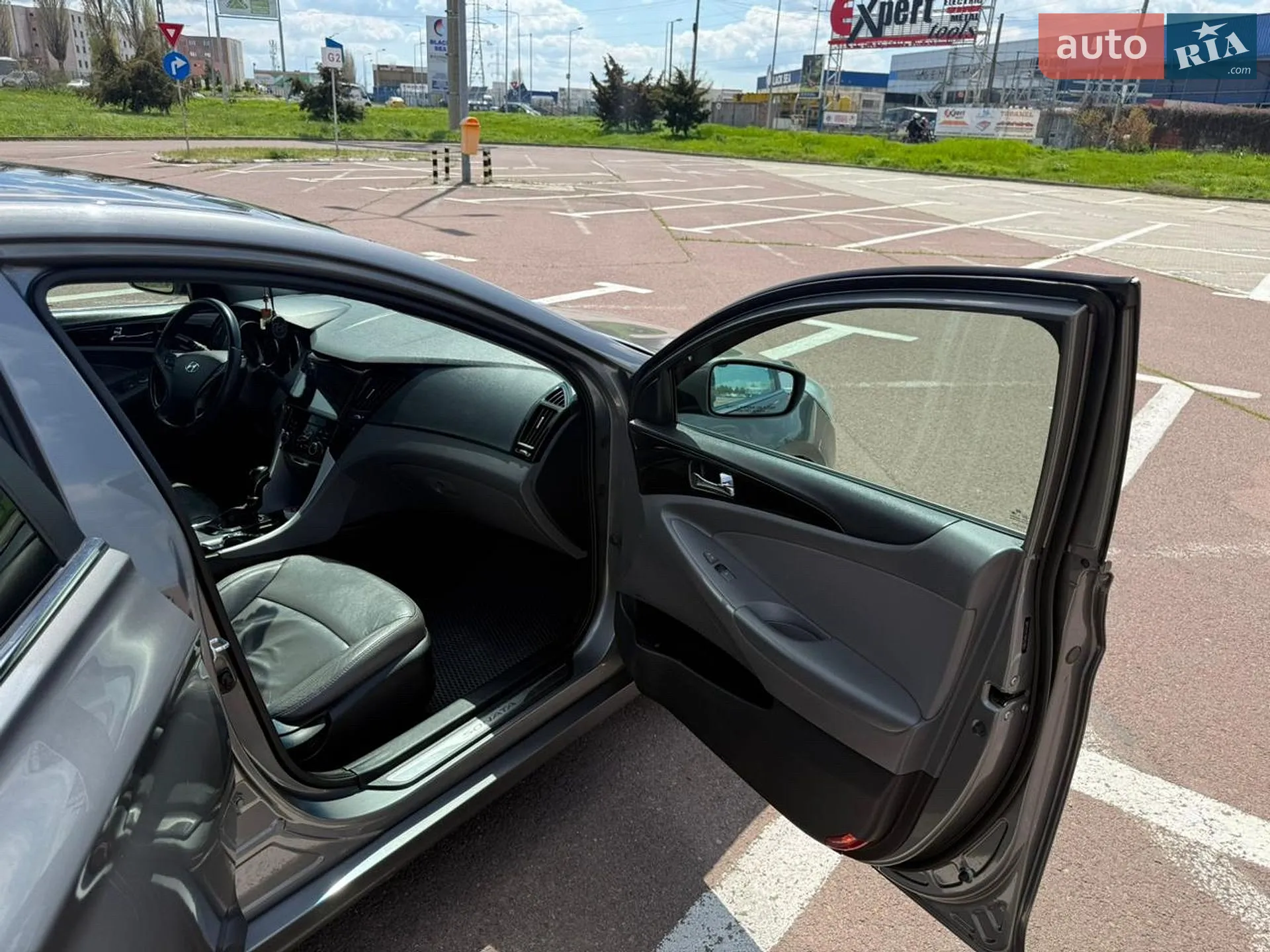 2012 Hyundai Sonata - мініатюра 27