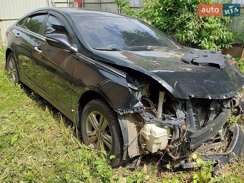Hyundai Sonata 2012