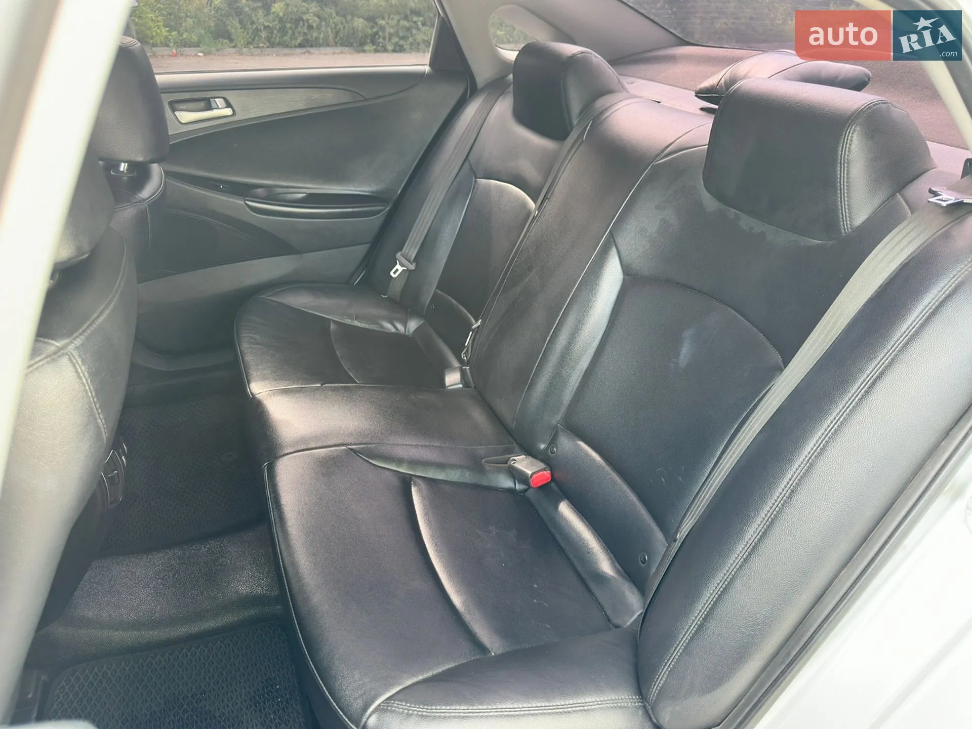 2013 Hyundai Sonata - мініатюра 12