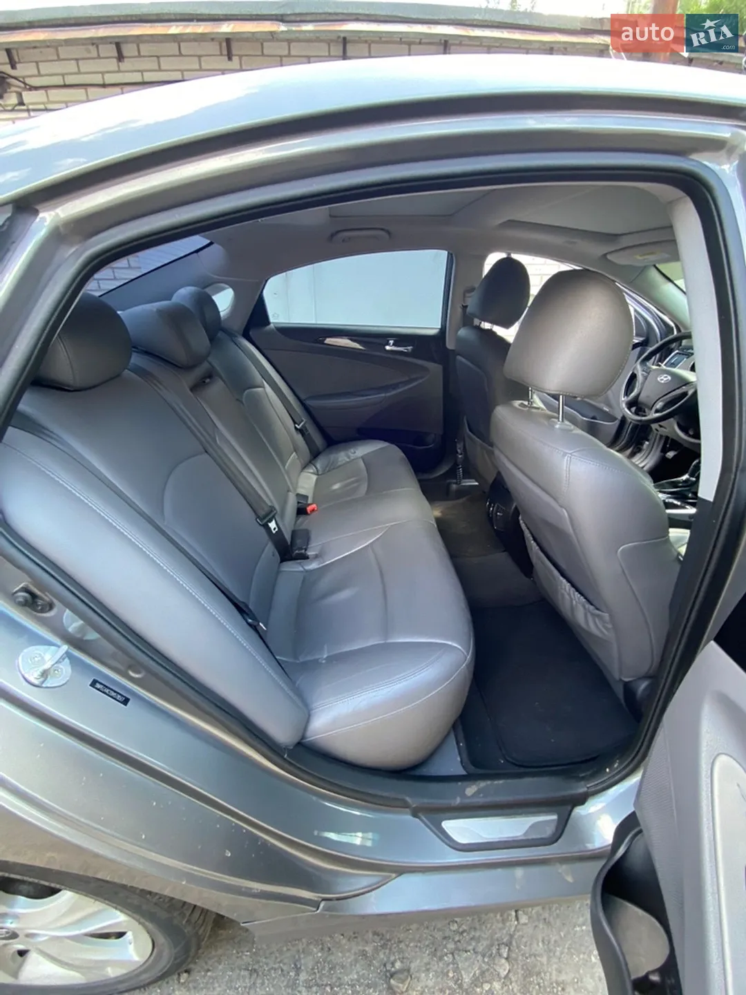 2012 Hyundai Sonata - мініатюра 16