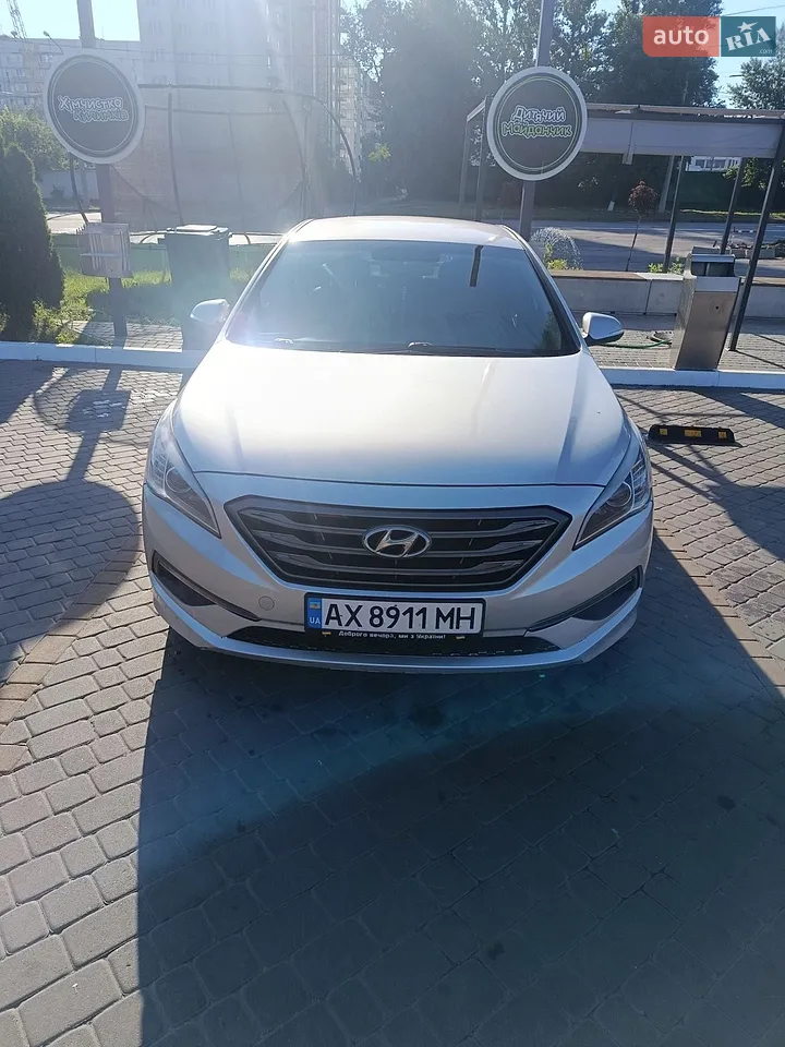 2013 Hyundai Sonata - мініатюра 18