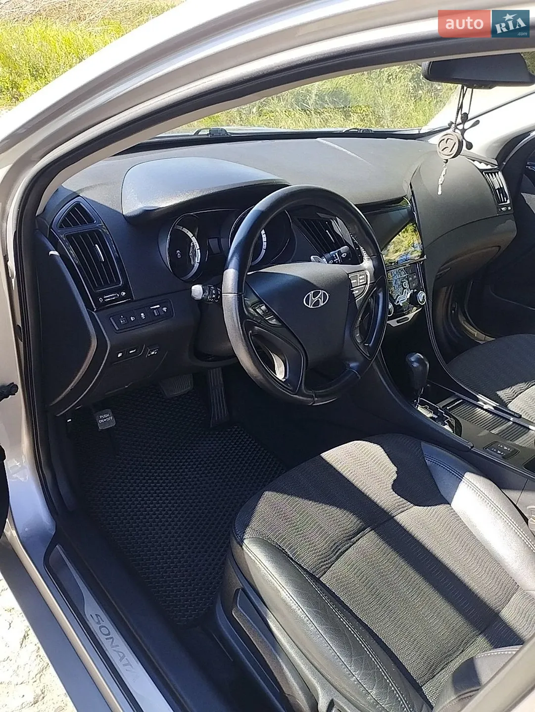 2011 Hyundai Sonata - мініатюра 7