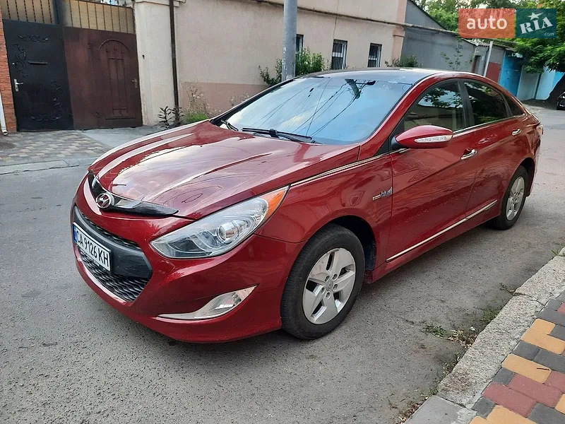 Hyundai Sonata 2011