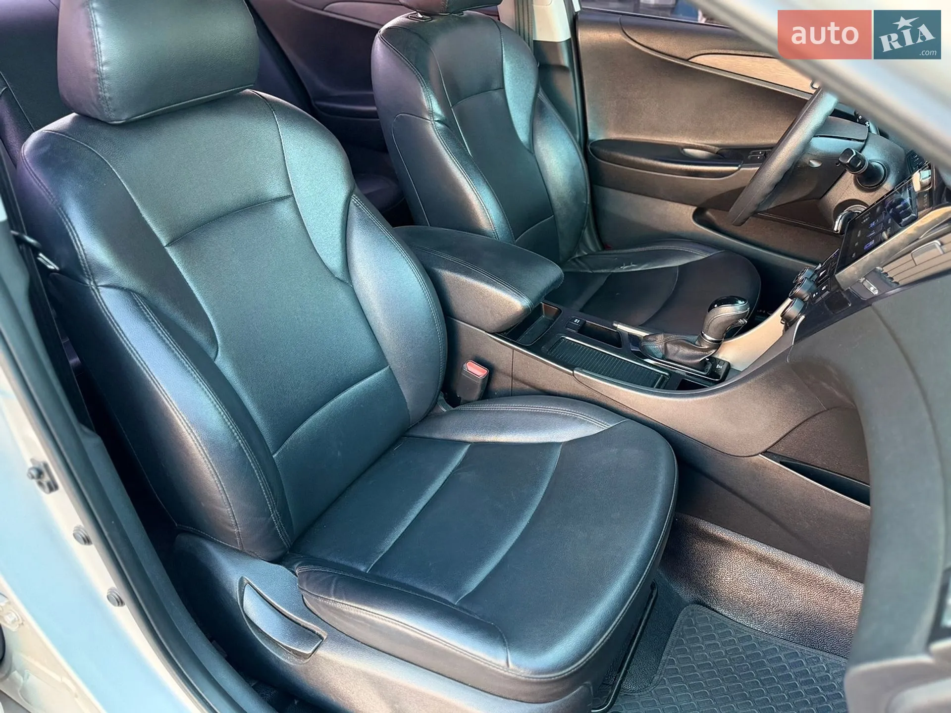 2016 Hyundai Sonata - мініатюра 20