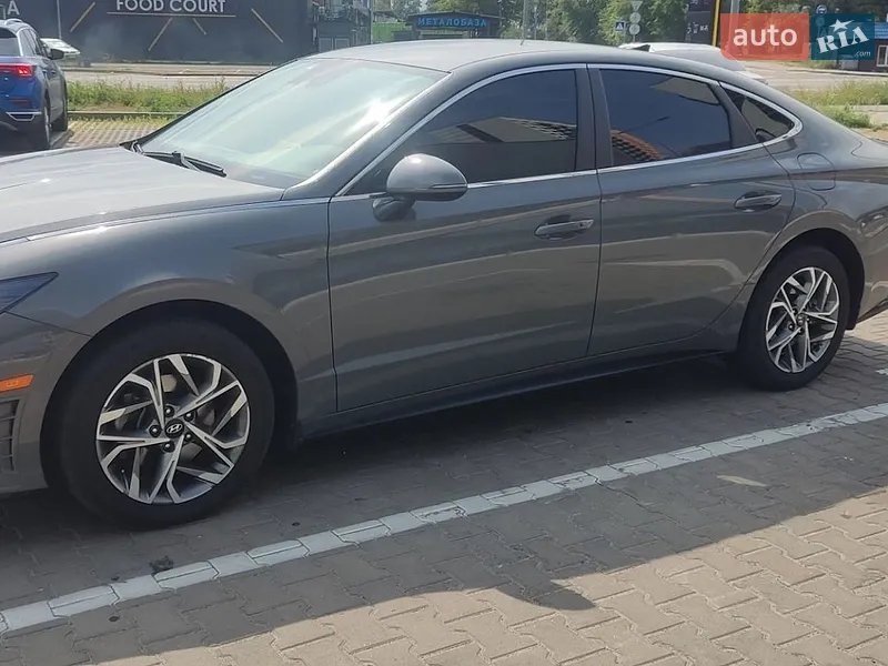 Hyundai Sonata 2022