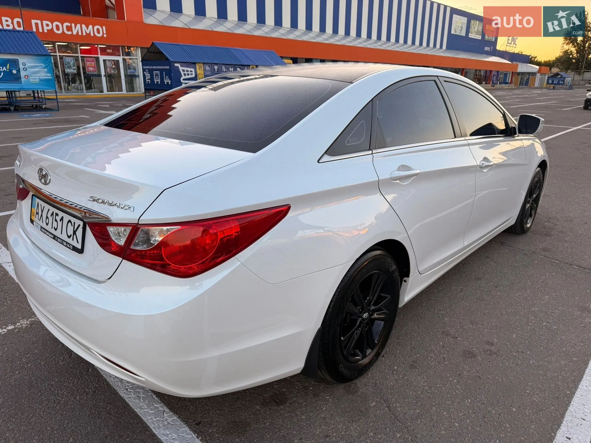 2011 Hyundai Sonata - мініатюра 4