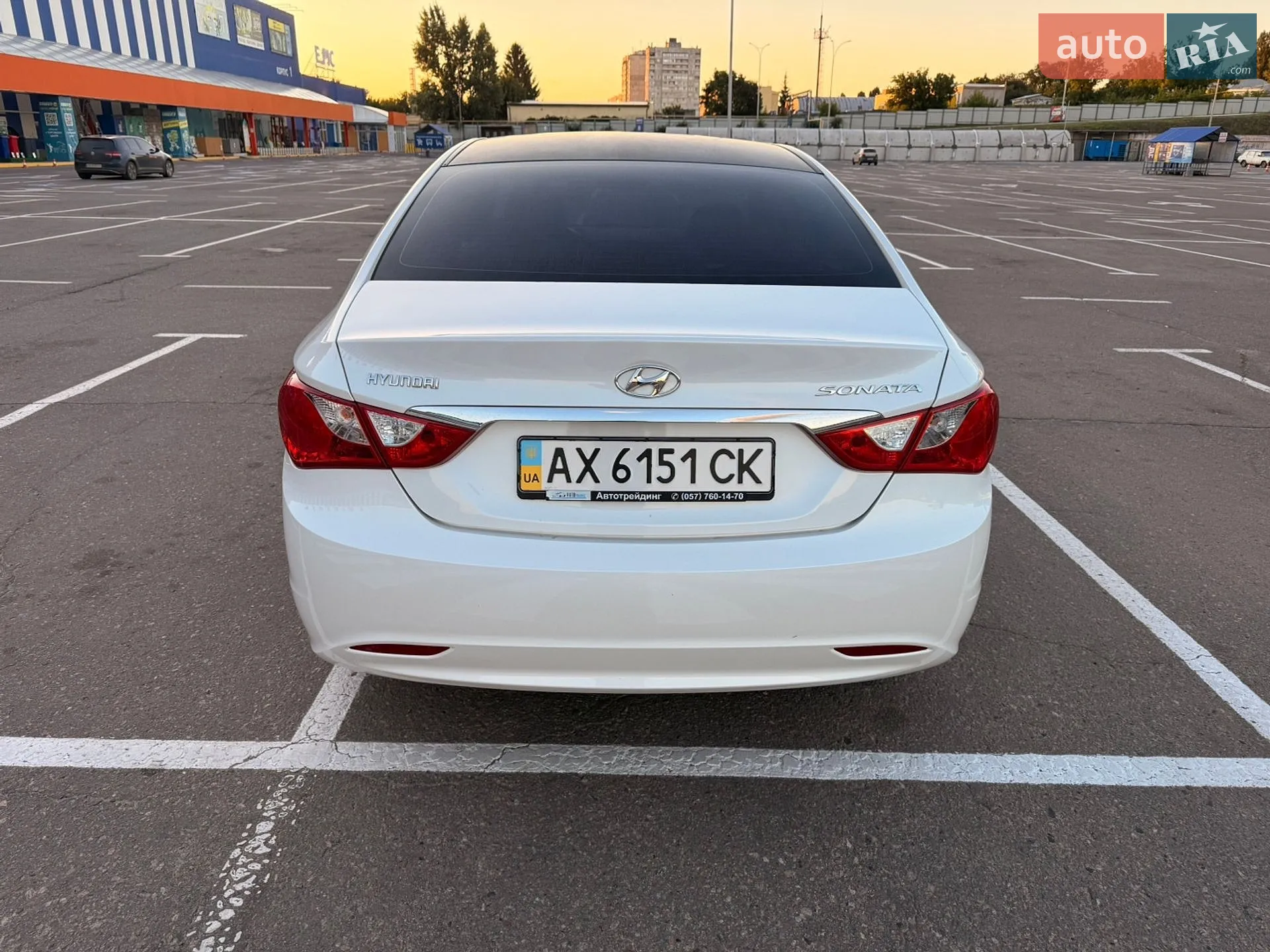 2011 Hyundai Sonata - мініатюра 6